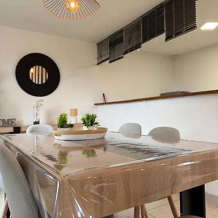 Trois Pieces Vue Campagne A Lägenhet *