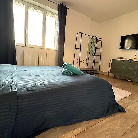 Grand T3 2 Avec Vue Sur La Campagne A Appartement Balines